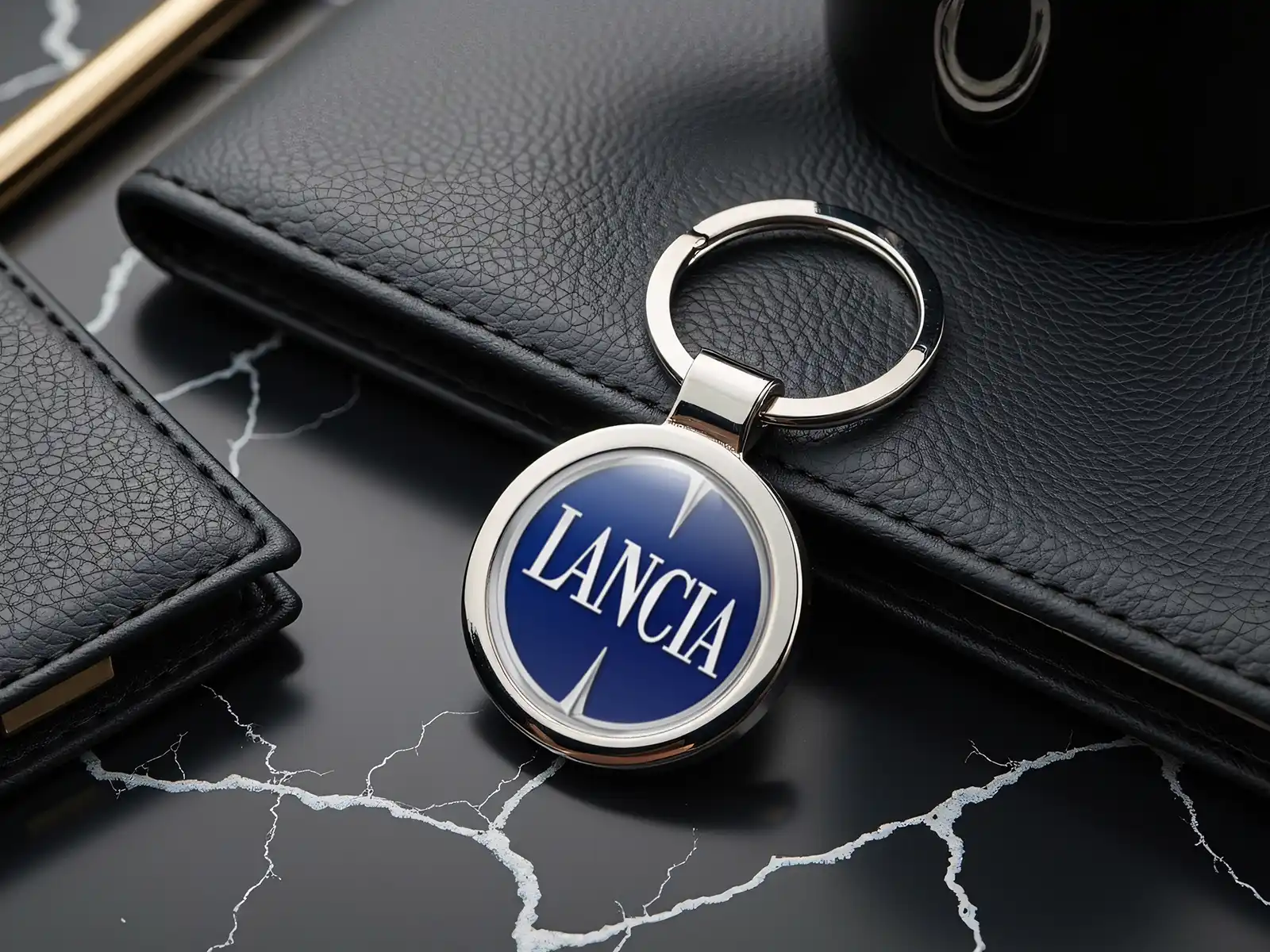 Lancia Schlüsselhalter Stilvoll Metallisch Finish